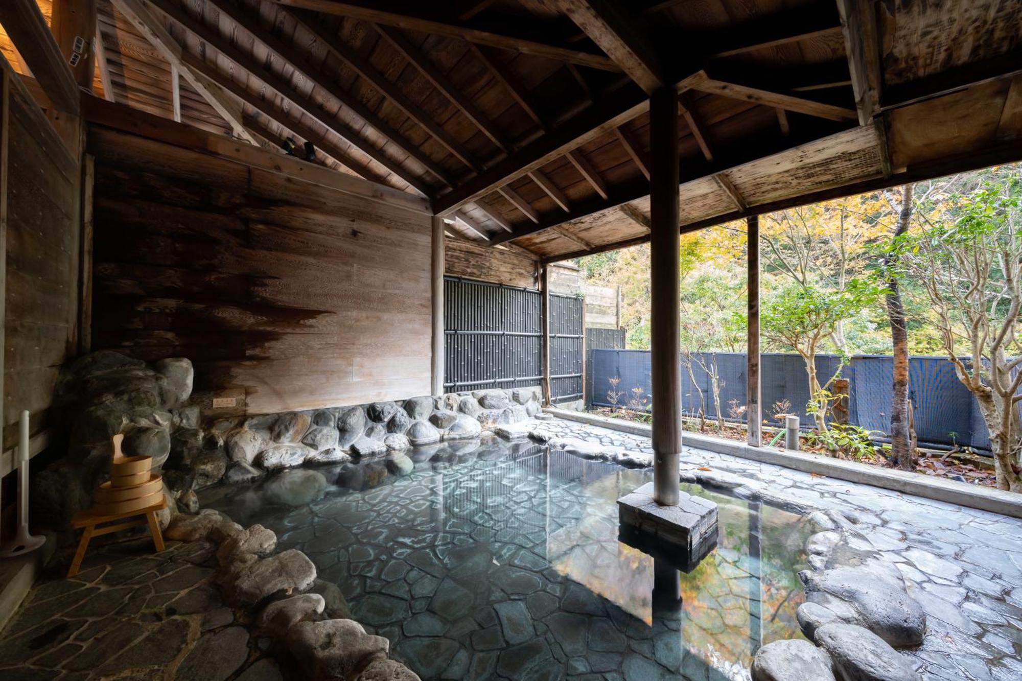 Onsen Guest House Tsutaya Hakone Exterior photo