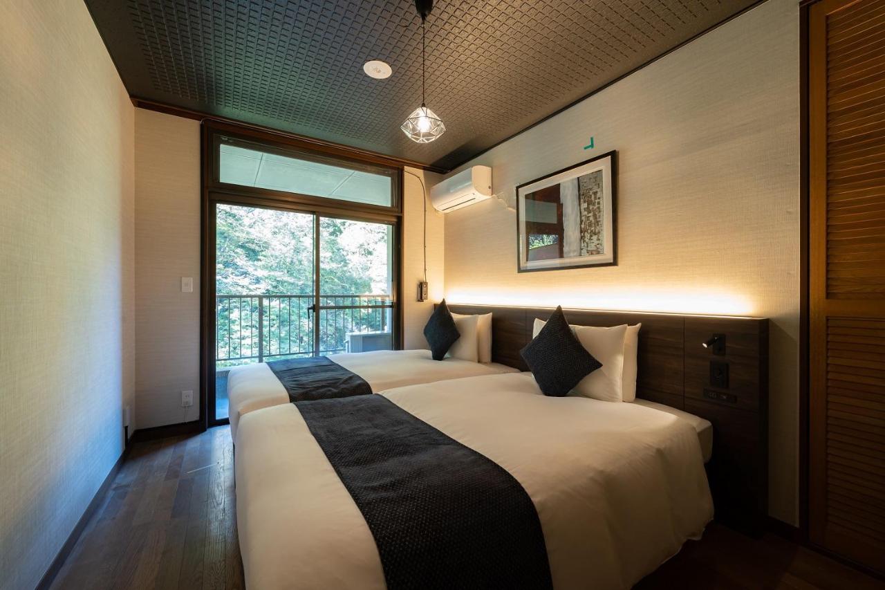 Onsen Guest House Tsutaya Hakone Exterior photo