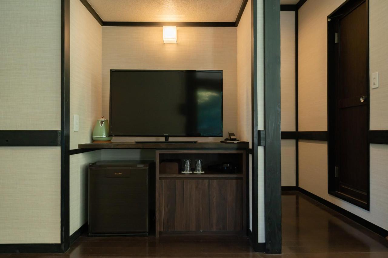 Onsen Guest House Tsutaya Hakone Exterior photo